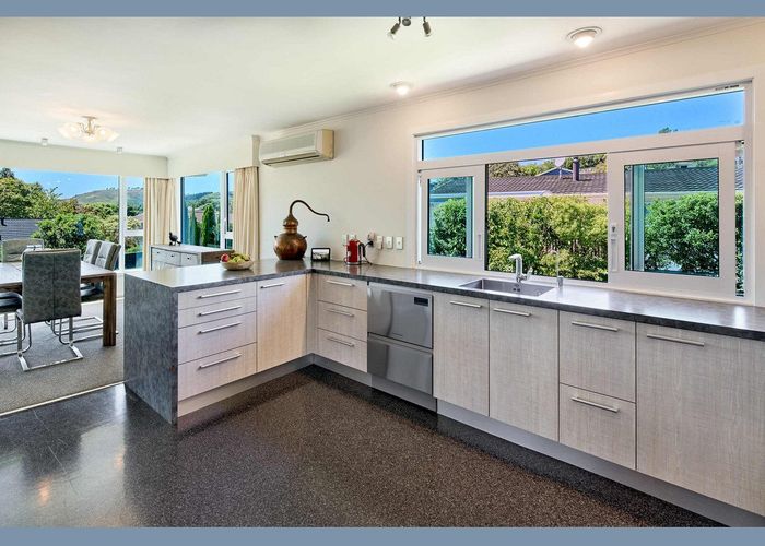  at 104 Oriel Avenue, Tawa, Wellington