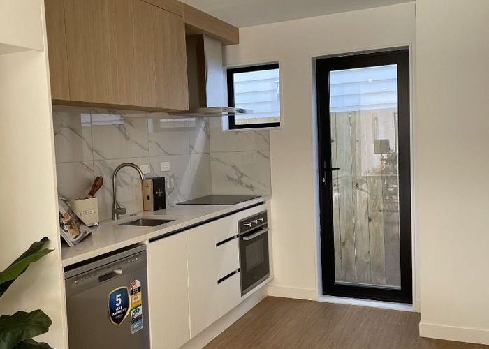  at 2/36 Kirton Crescent, Manurewa, Manukau City, Auckland