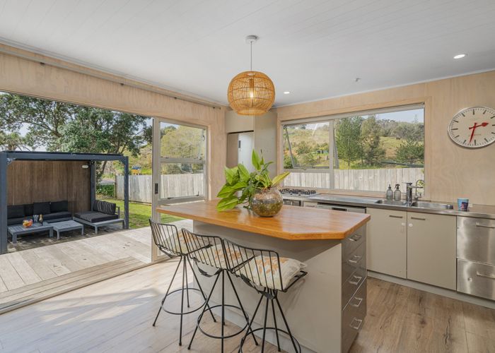  at 1 Hilldale Crescent, Kuaotunu West