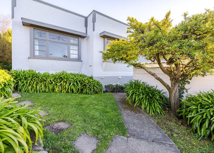  at 15 Mataora Road, Kenmure, Dunedin, Otago
