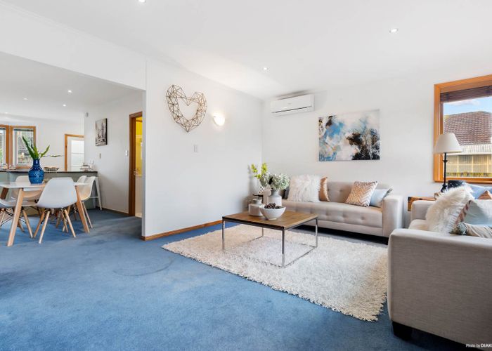  at 81 Lancaster Road, Beach Haven, Auckland