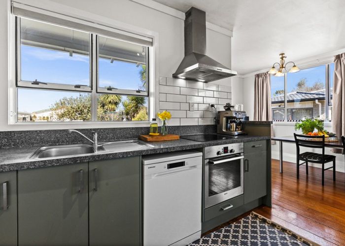  at 515 Wellwood Street, Saint Leonards, Hastings, Hawke's Bay