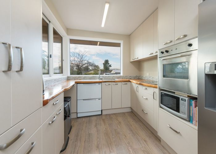  at 122 Queen Street, Richmond, Tasman, Nelson / Tasman