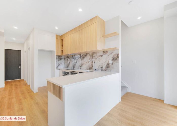  at Lot 4/32 Sunlands Drive, Manurewa, Manukau City, Auckland