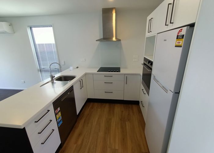  at 8 Wheatsheaf Lane, Heathcote Valley, Christchurch