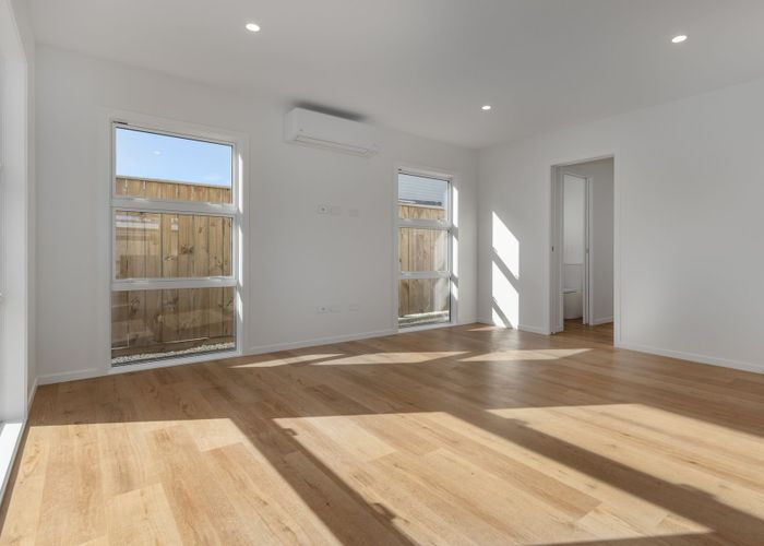  at 206A & B Manly Street, Paraparaumu Beach, Kapiti Coast, Wellington