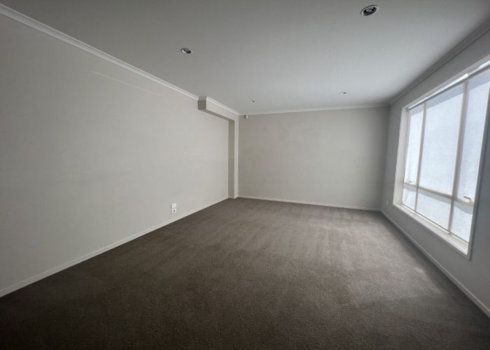  at 5 Akeake Lane, Manurewa, Manukau City, Auckland