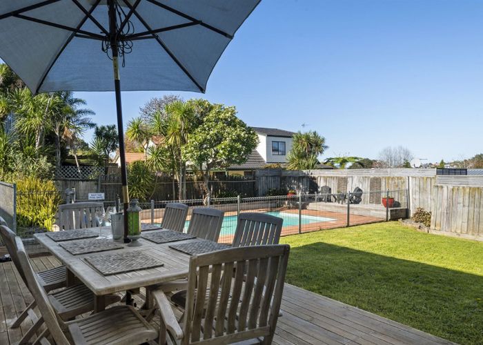 Free property data for 1/158 Stredwick Drive, Torbay, Auckland homes