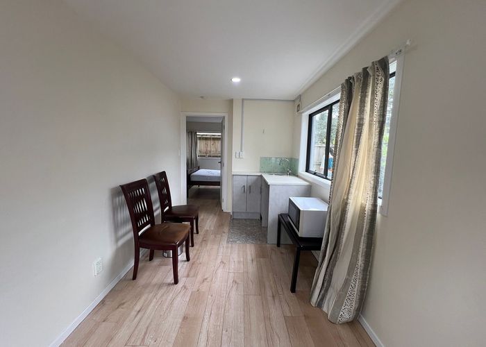  at 9B Dallas Place, New Windsor, Auckland City, Auckland