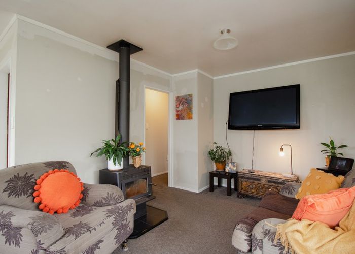  at 2 Grayson Avenue, Mangakakahi, Rotorua