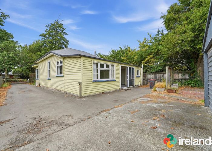  at 21 Defoe Place, Waltham, Christchurch City, Canterbury