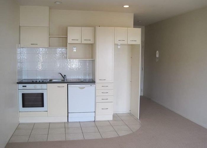  at 19/3A Harrison Rd, Mount Wellington, Auckland City, Auckland