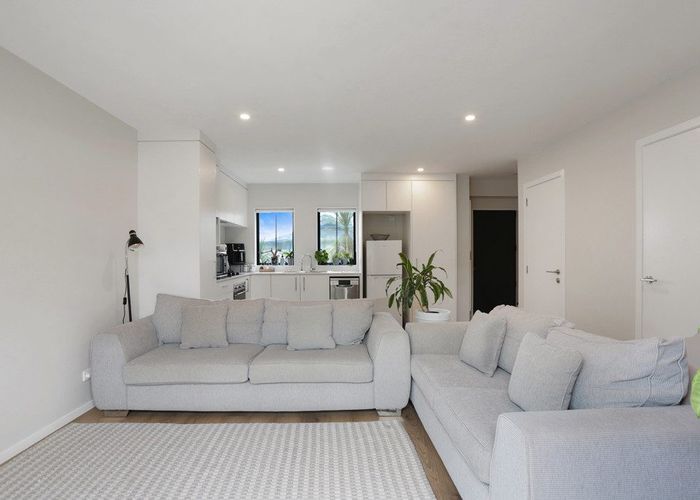  at Sunnyvale, Waitakere City, Auckland