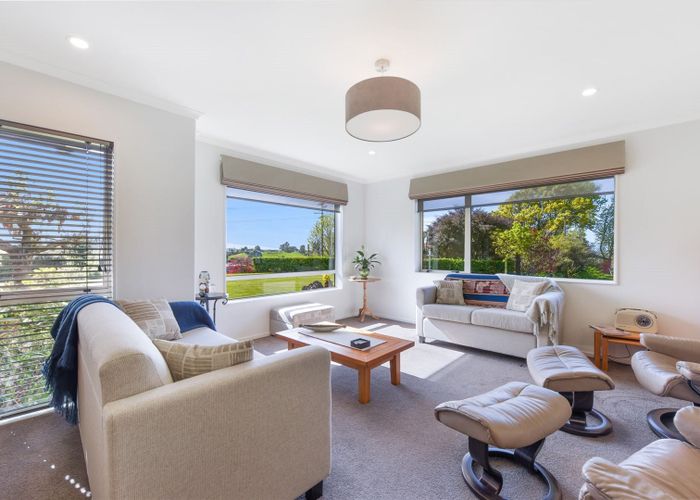  at 17 Pukeko Lane, Redwood Valley