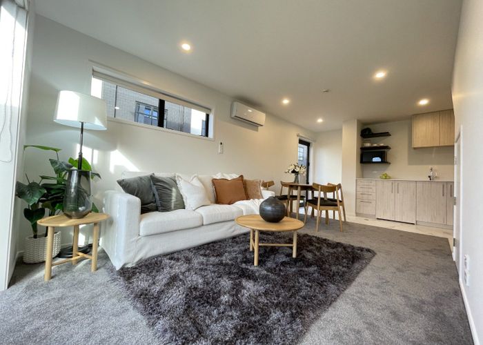  at 2/38 Aberdeen Street, City Centre, Christchurch City, Canterbury