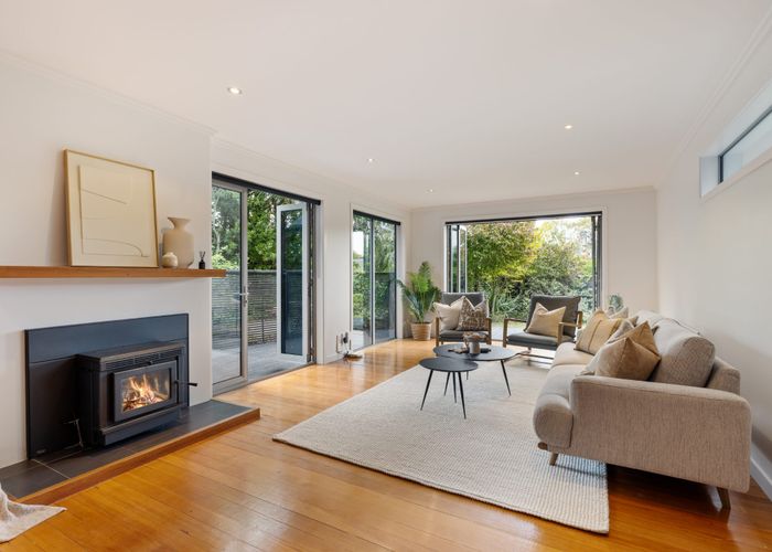  at 35 Kirkwood Avenue, Upper Riccarton, Christchurch City, Canterbury