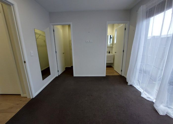  at 12 Village Quarter Lane, Frankton, Hamilton