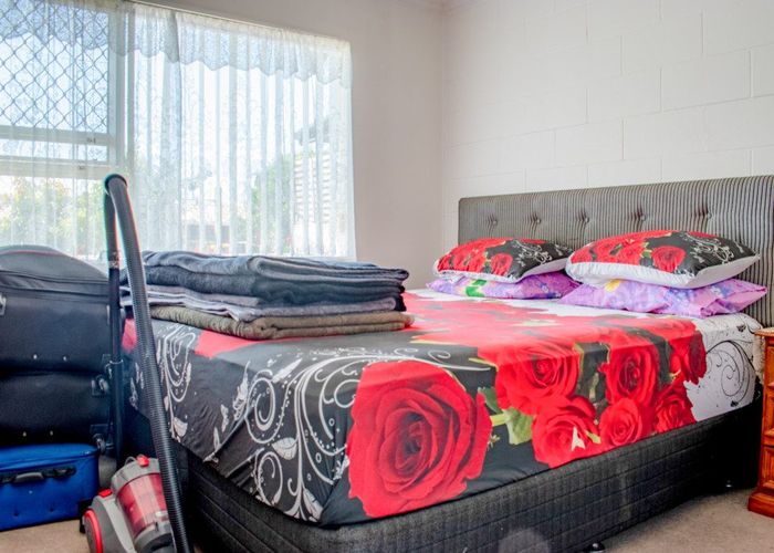  at 4/118 St George Street, Papatoetoe, Manukau City, Auckland