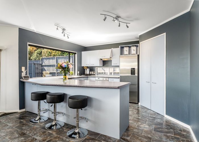  at 21 Joseph Banks Drive, Whitby, Porirua, Wellington
