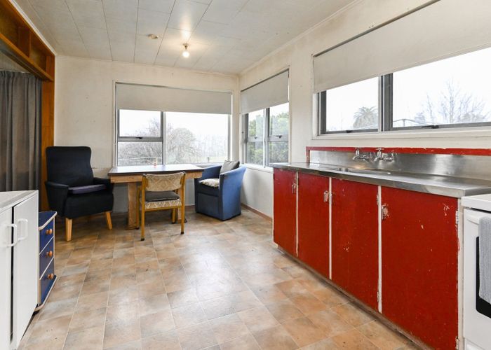  at 1696 State Highway 2, Hastings