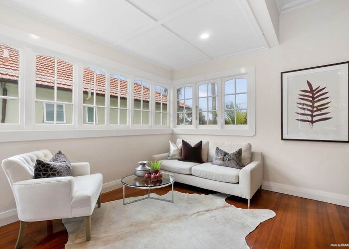  at 38 Te Kawa Road, Greenlane, Auckland City, Auckland