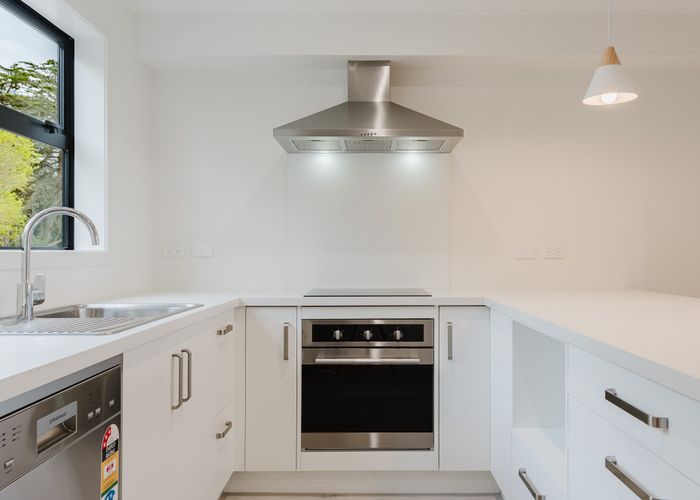  at 4/12 Ruakiwi Road, Hamilton Lake, Hamilton, Waikato