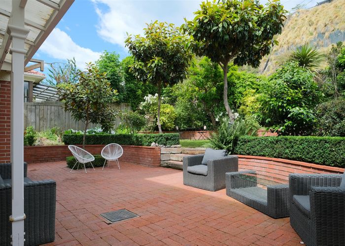  at 86 Forbury Road, Saint Clair, Dunedin