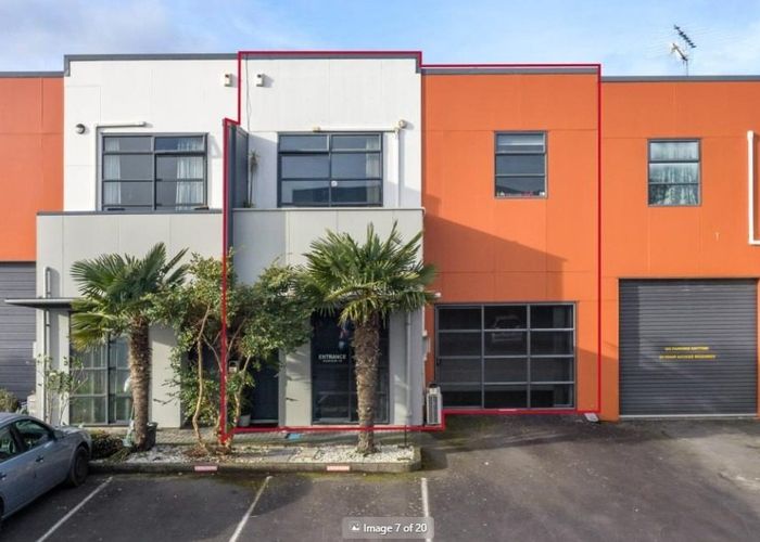  at 5 Freeman Way, Manukau, Manukau City, Auckland