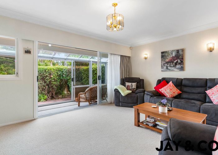  at 18 Tomlinson Street, Hillpark, Auckland