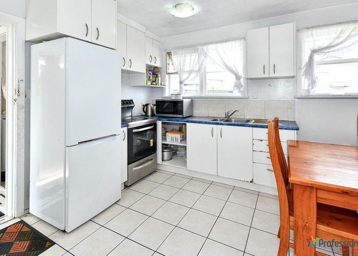  at 1/20 Weymouth Road, Manurewa, Auckland