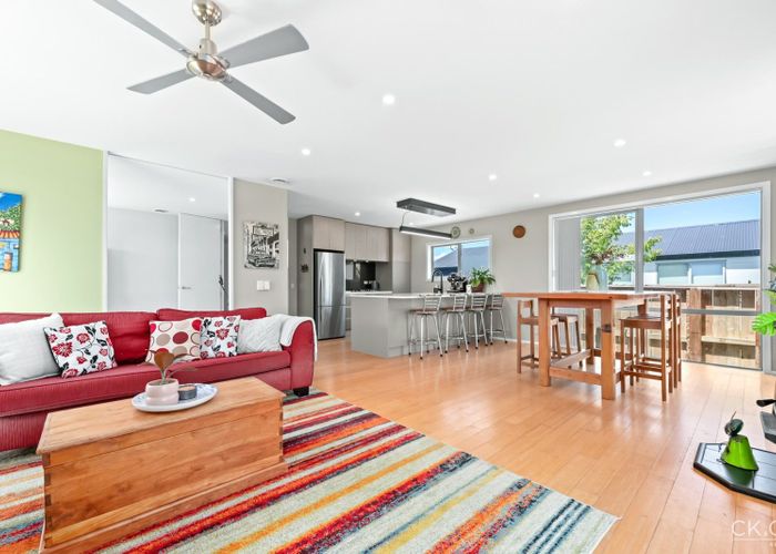  at 22 Otonga Heights, Maungaraki, Lower Hutt, Wellington