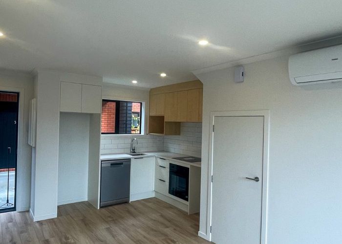  at 14/13 Brough Rd, Manurewa, Manukau City, Auckland