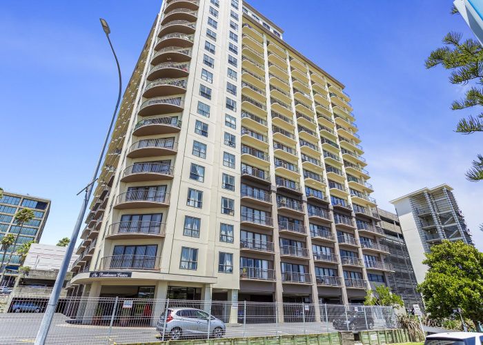  at 5E/18 Ronwood Avenue, Manukau, Manukau City, Auckland