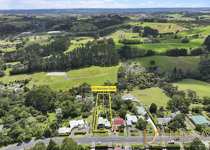  at 43 Mcentee Road, Waitakere, Auckland