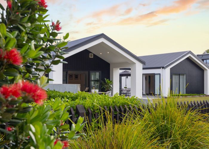  at 7 Kanuka Drive, Hokowhitu, Palmerston North, Manawatu / Whanganui