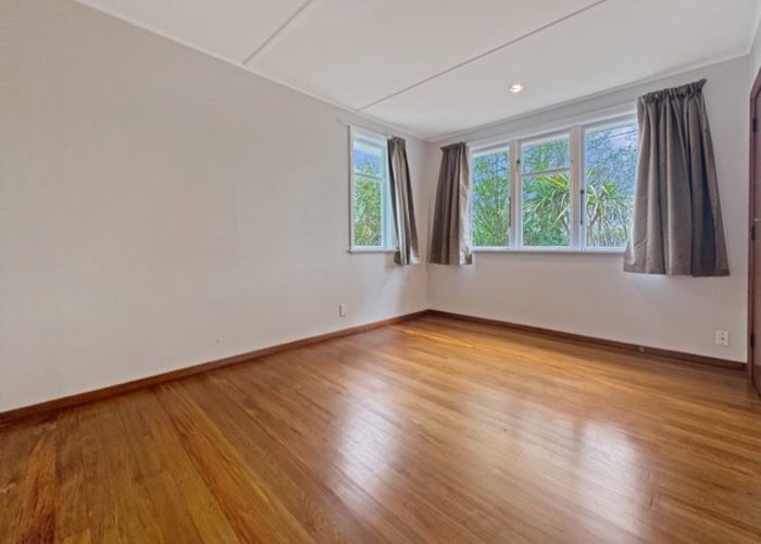  at 26 Palmer Cres, Silverstream, Upper Hutt, Wellington