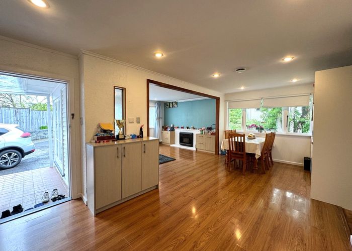  at 37 Puketea Street, Blockhouse Bay, Auckland City, Auckland