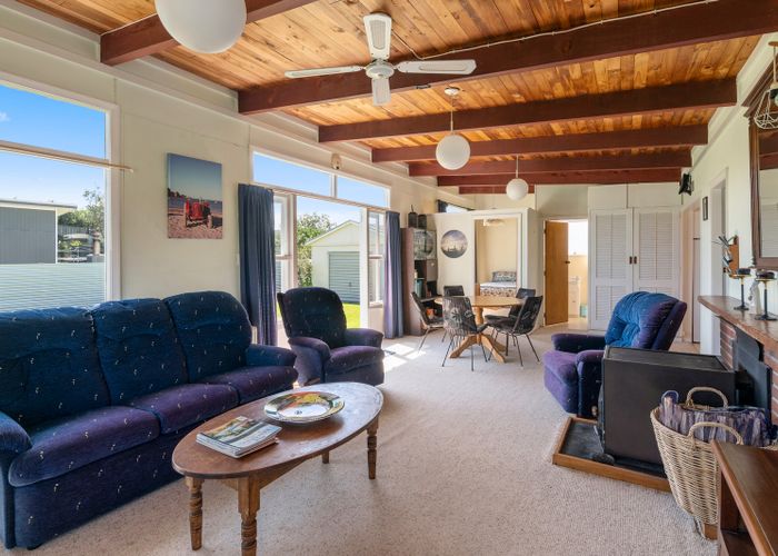  at 36 Rua Avenue, Waitarere Beach, Levin