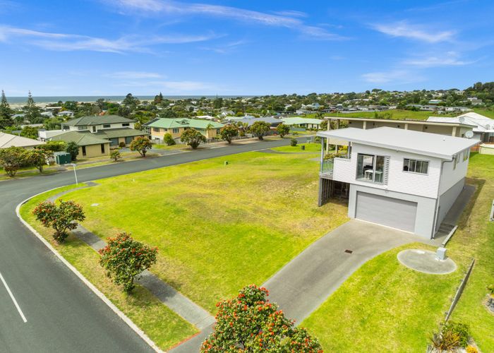  at 13 Driftwood Place, Mangawhai Heads, Mangawhai
