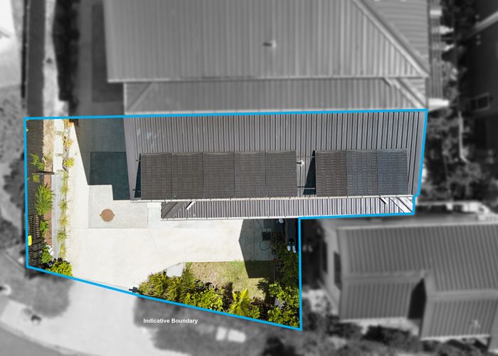  at 2/11 Scanlen Terrace, Kelston, Waitakere City, Auckland