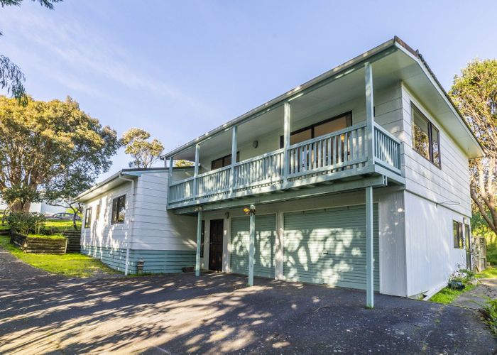  at 10 Campion Road, Waikanae Beach, Waikanae