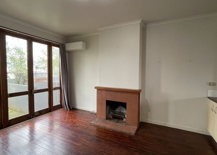  at 2/10 Pah Road, Epsom, Auckland City, Auckland