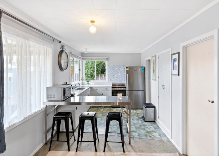  at 27 Beachlands Road, Beachlands, Auckland