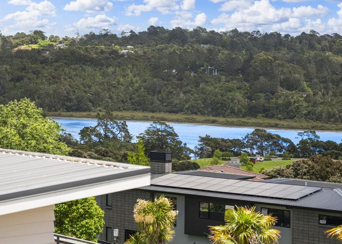  at 142a Kittiwake Drive, Schnapper Rock, Albany, North Shore City, Auckland