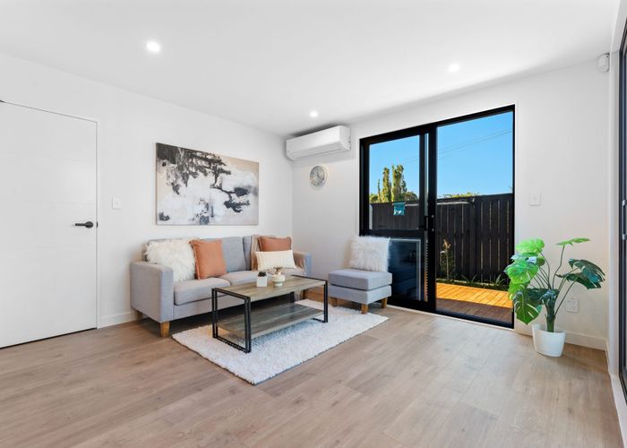  at 8A-8F Rowan Terrace, Te Atatu South, Waitakere City, Auckland