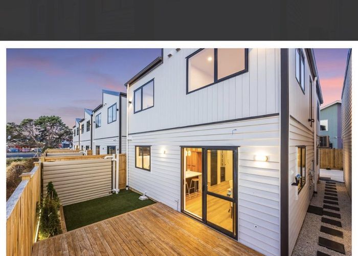  at 1D Great South Road, Papatoetoe, Manukau City, Auckland