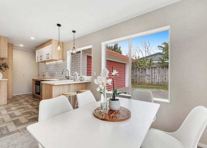  at 39 Rosemead Place, Randwick Park, Auckland