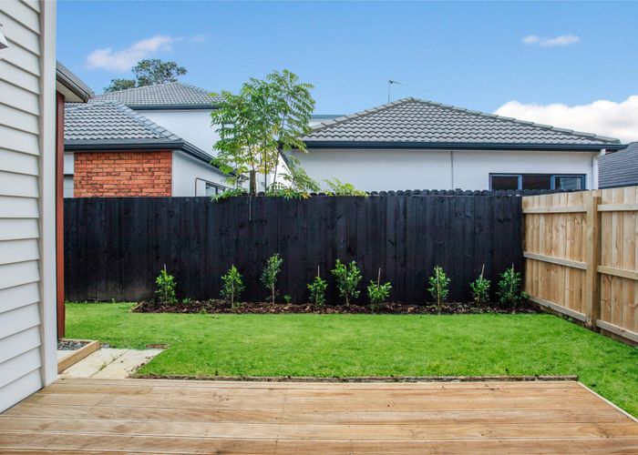  at 67F Stratford Road, Alfriston, Manukau City, Auckland