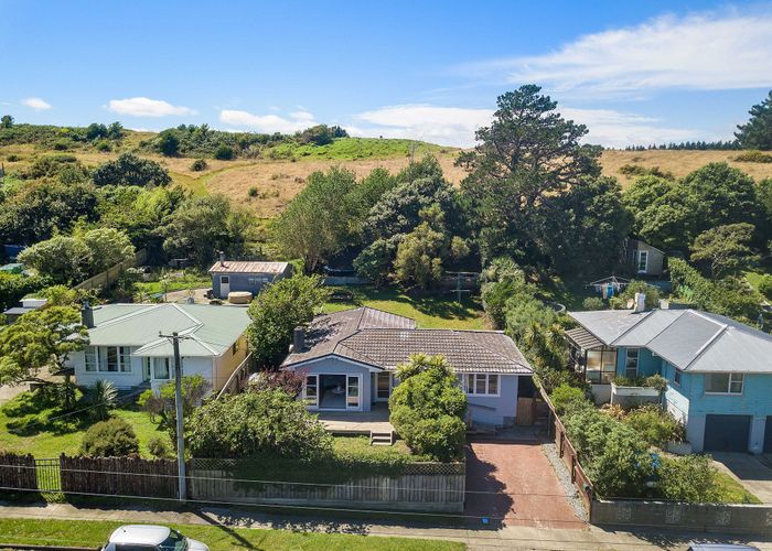  at 126 Dimock Street, Titahi Bay, Porirua