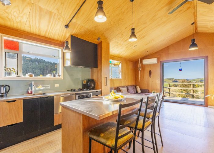  at 49 Avery Road, Eskdale
